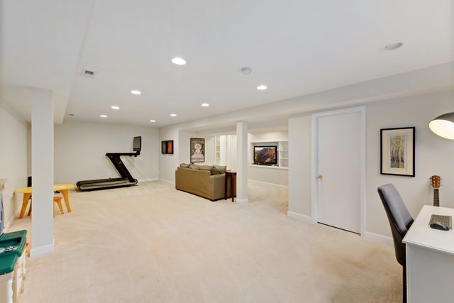 2547 Sun Valley Road Lisle, IL 60532 - Photo 29 of 47