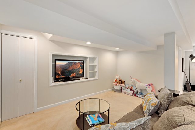 2547 Sun Valley Road Lisle, IL 60532 - Photo 31 of 47