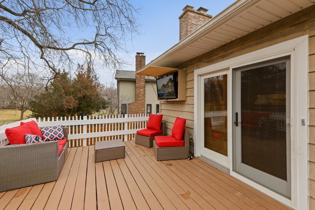2547 Sun Valley Road Lisle, IL 60532 - Photo 37 of 47