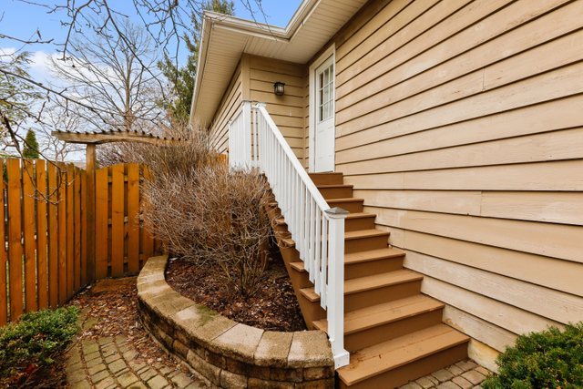 2547 Sun Valley Road Lisle, IL 60532 - Photo 42 of 47