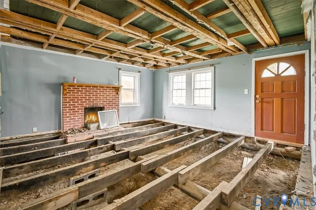 $285,000 | 18353 Mountain Road, Montpelier, VA 23192