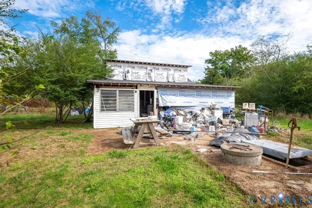 $285,000 | 18353 Mountain Road, Montpelier, VA 23192