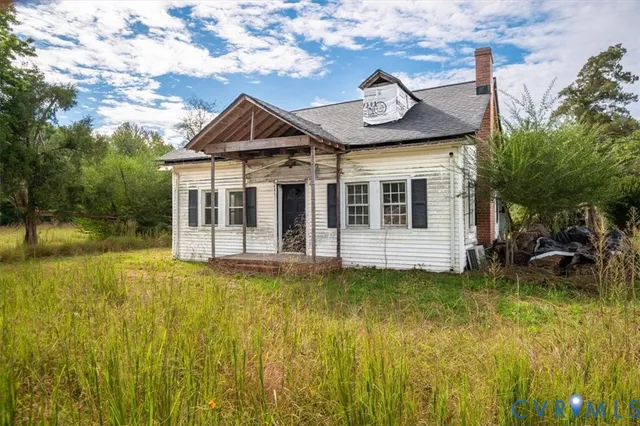 $285,000 | 18353 Mountain Road, Montpelier, VA 23192