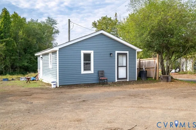 $285,000 | 18353 Mountain Road, Montpelier, VA 23192