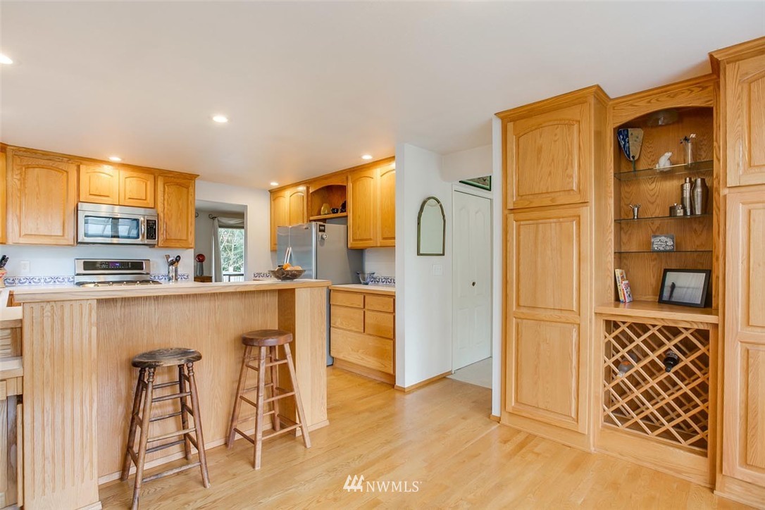 16211 Southeast 166th Court Renton, WA 98058 - Photo 7 of 23 Gallery Image 7