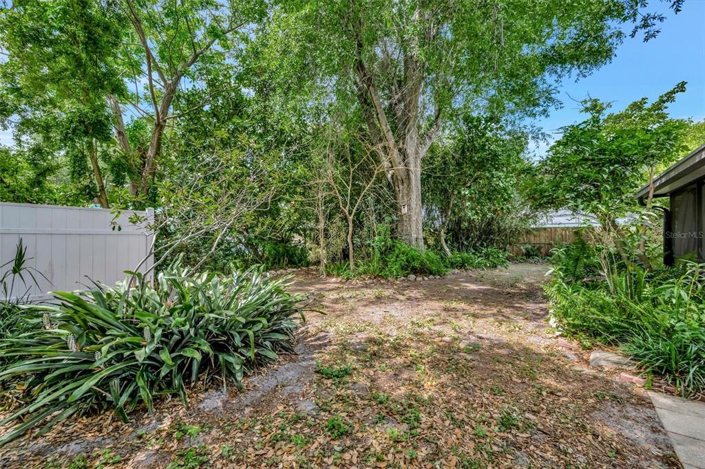 4478 Coco Ridge Circle Sarasota, FL 34233 - Photo 72 of 85 Gallery Image 72