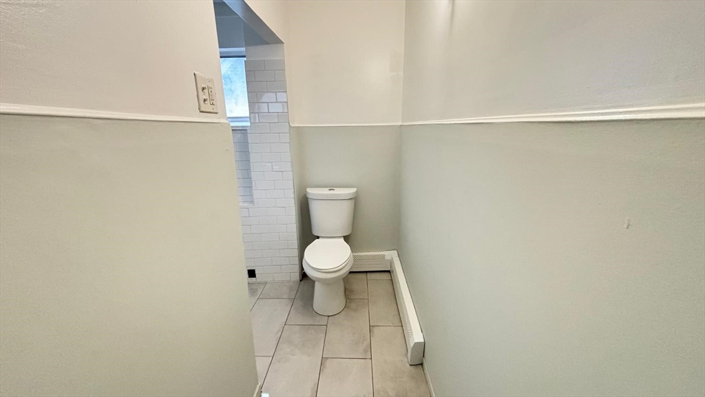 10 Eames Street, Unit B Framingham, MA 01702 - Photo 12 of 24