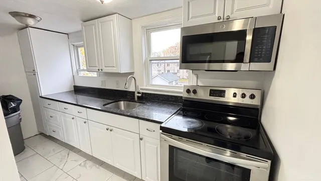 $3,500 | 10 Eames Street, Unit B, Framingham, MA 01702