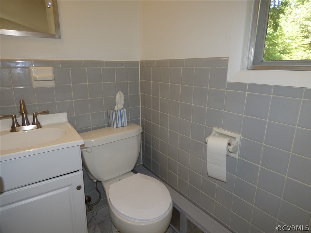 2611 Traymore Road North Chesterfield, VA 23235 - Photo 23 of 26 Gallery Image 23