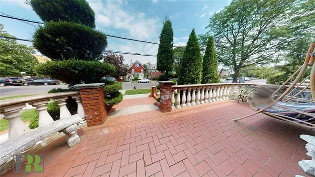 $2,195,000 | 2112 Avenue L | Nottingham