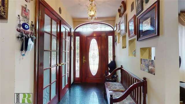 $2,195,000 | 2112 Avenue L | Nottingham