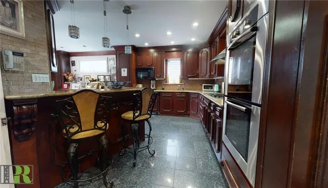 $2,195,000 | 2112 Avenue L | Nottingham