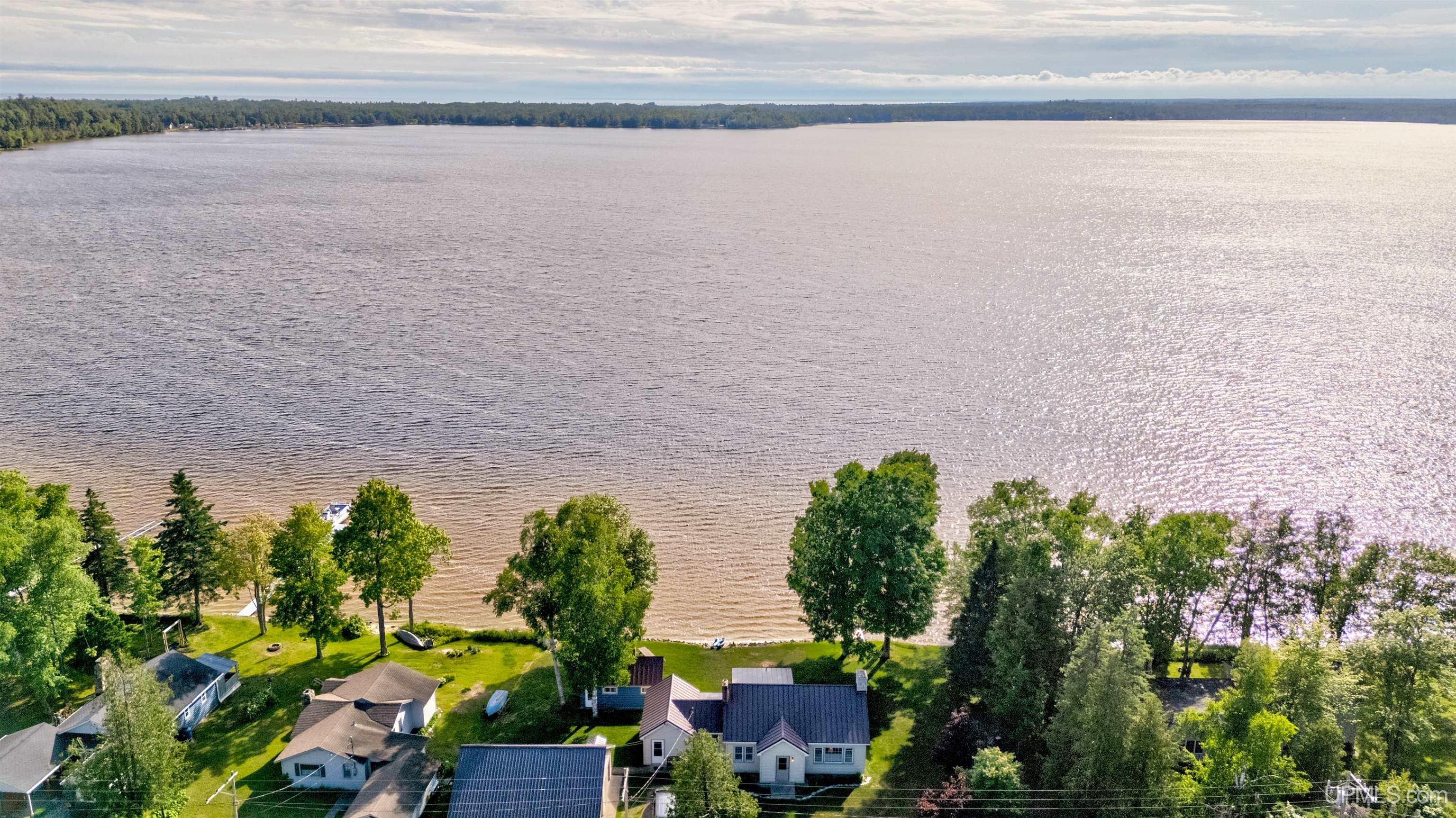 881 East Gulliver Lake Road Gulliver, MI 49840 - Photo 3 of 75