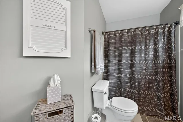 $200,000 | 721 Sugar Glen Drive, Unit 3, St. Peters, MO 63376