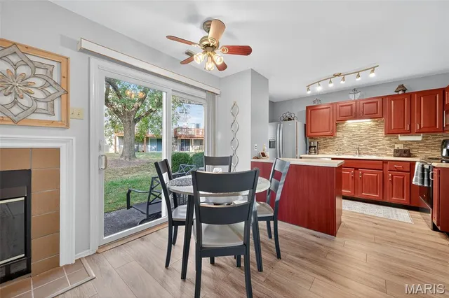 $200,000 | 721 Sugar Glen Drive, Unit 3, St. Peters, MO 63376