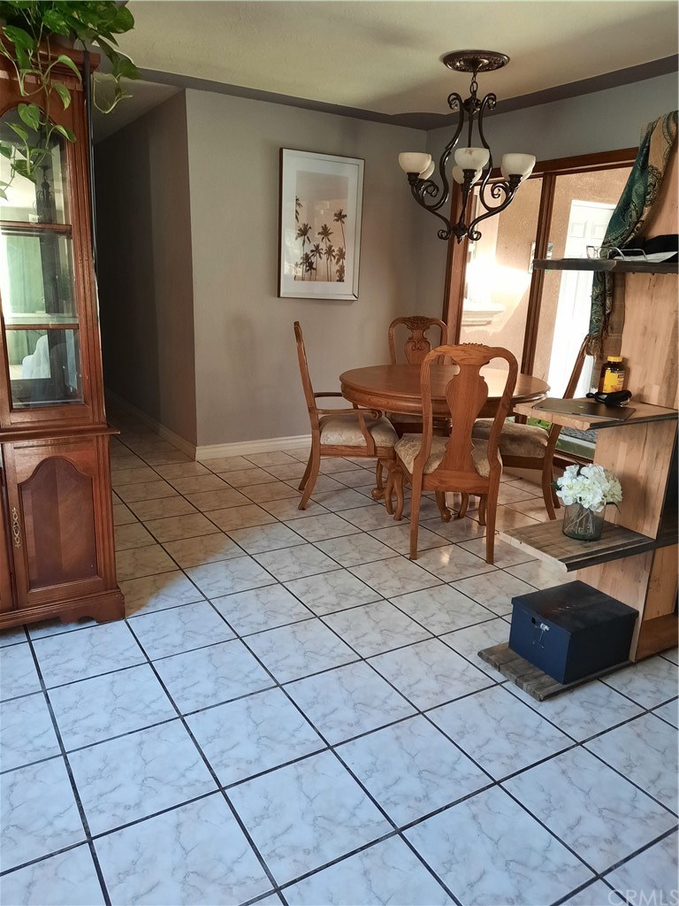 2235 Northbend Street Riverside, CA 92501 - Photo 2 of 15