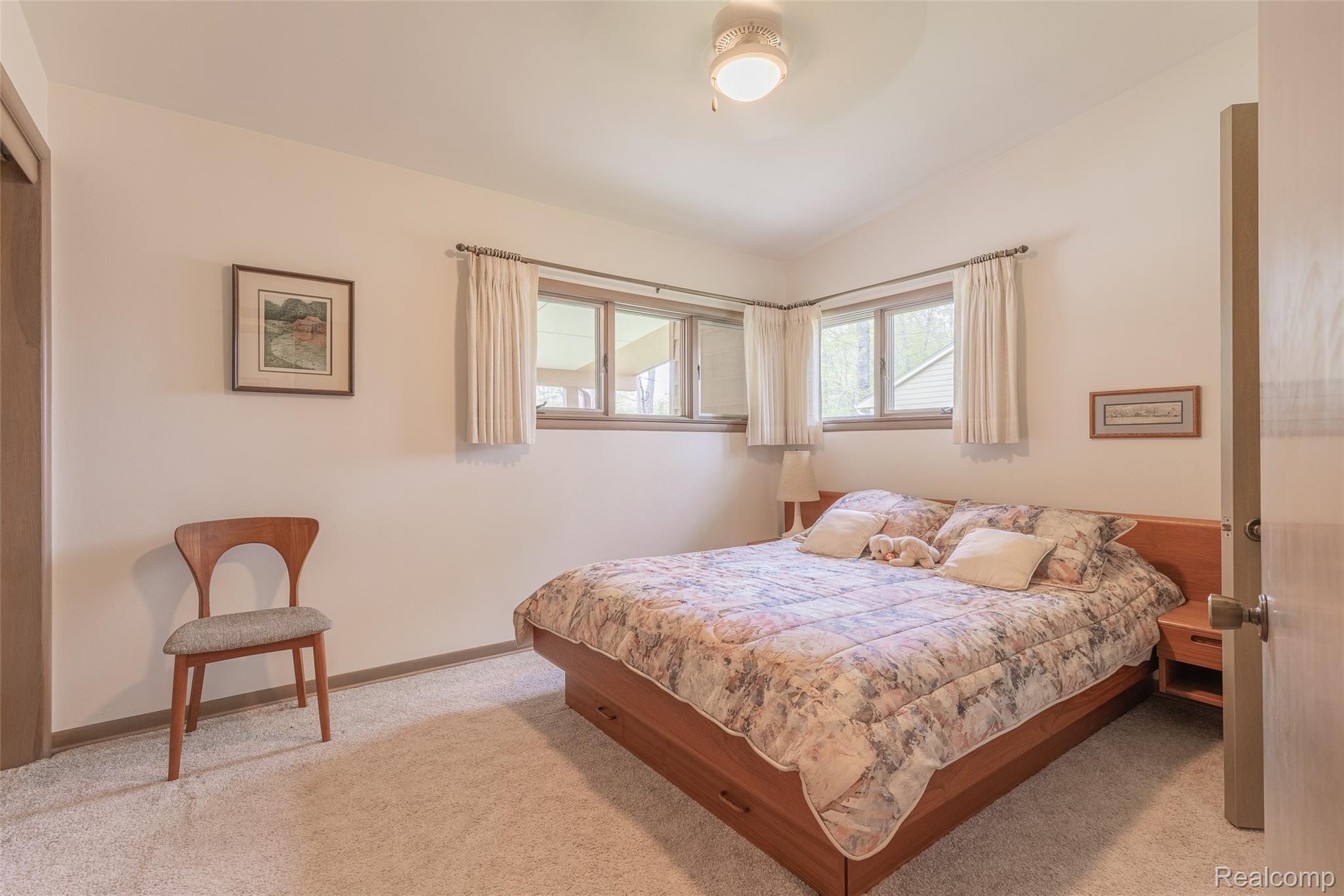 1526 Rochingham Drive Rochester, MI 48309 - Photo 25 of 30 1526 Rochingham-25.jpg