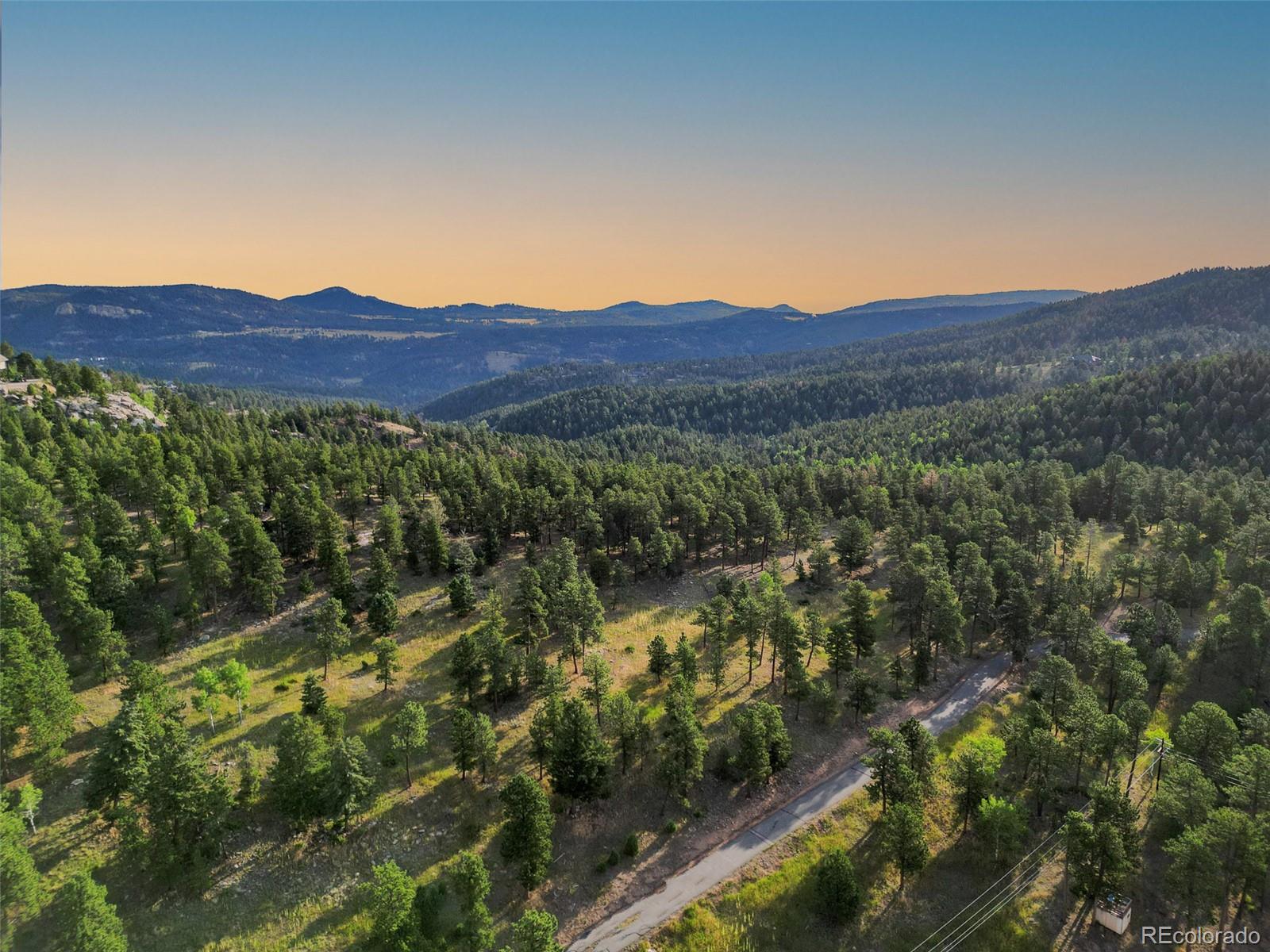 26543 Richmond Hill Road Conifer, CO 80433 - Photo 17 of 37