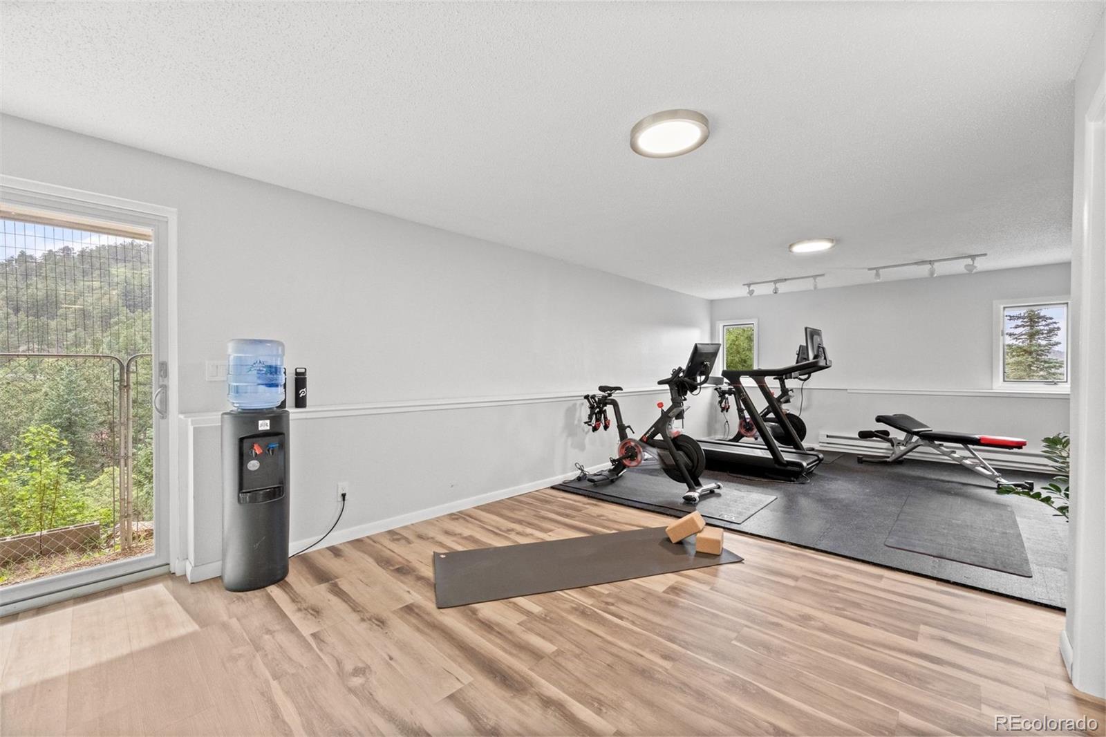 6451 Ridgeview Drive Morrison, CO 80465 - Photo 29 of 37 Gallery Image 29