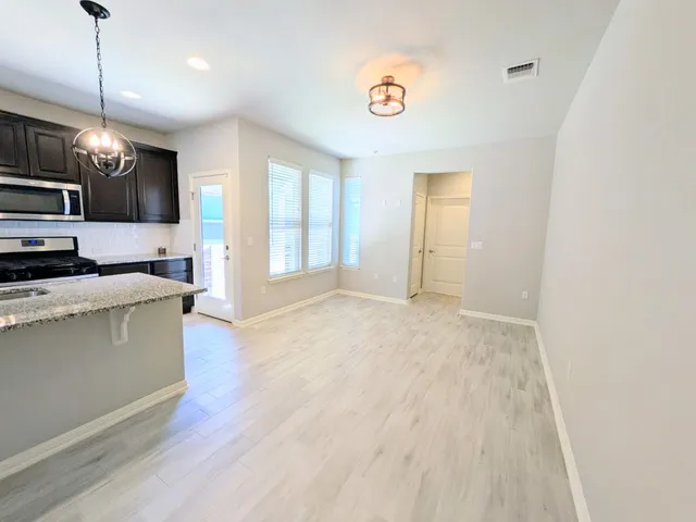 $389,000 | 5705 Baythorne Drive, Austin, TX 78747