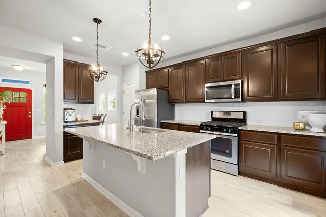 $389,000 | 5705 Baythorne Drive, Austin, TX 78747