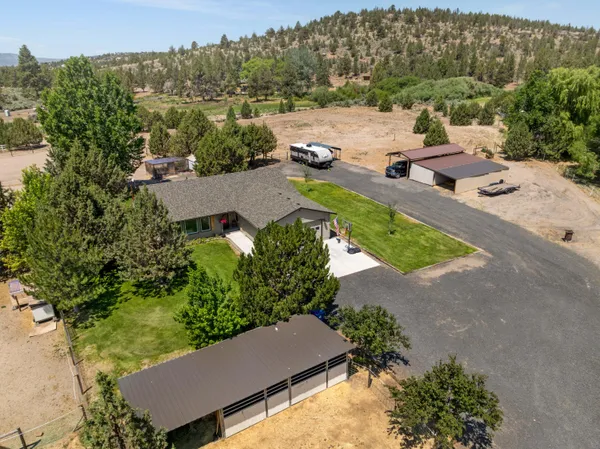 $589,000 | 12777 Southeast Cowboy Court, Prineville, OR 97754