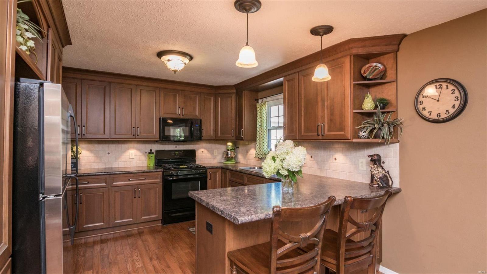 12839 Daiber Road Highland, IL 62249 - Photo 8 of 39 Gallery Image 8