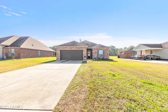 $217,900 | 8951 Rue Blanc, Abbeville, LA 70510