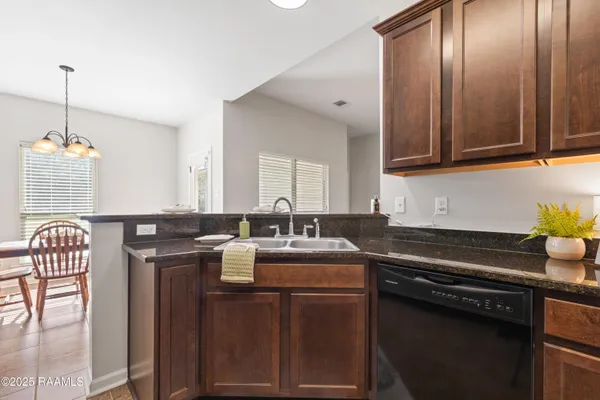 $215,000 | 8951 Rue Blanc, Abbeville, LA 70510