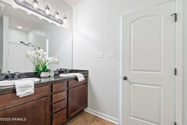 $215,000 | 8951 Rue Blanc, Abbeville, LA 70510