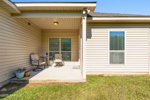 $215,000 | 8951 Rue Blanc, Abbeville, LA 70510