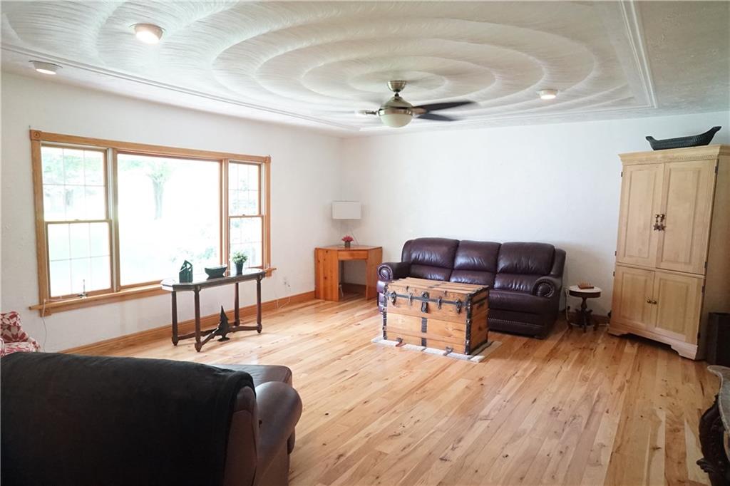 152 Shroyer Mill Road Butler, PA 16001 - Photo 3 of 25 Gallery Image 3