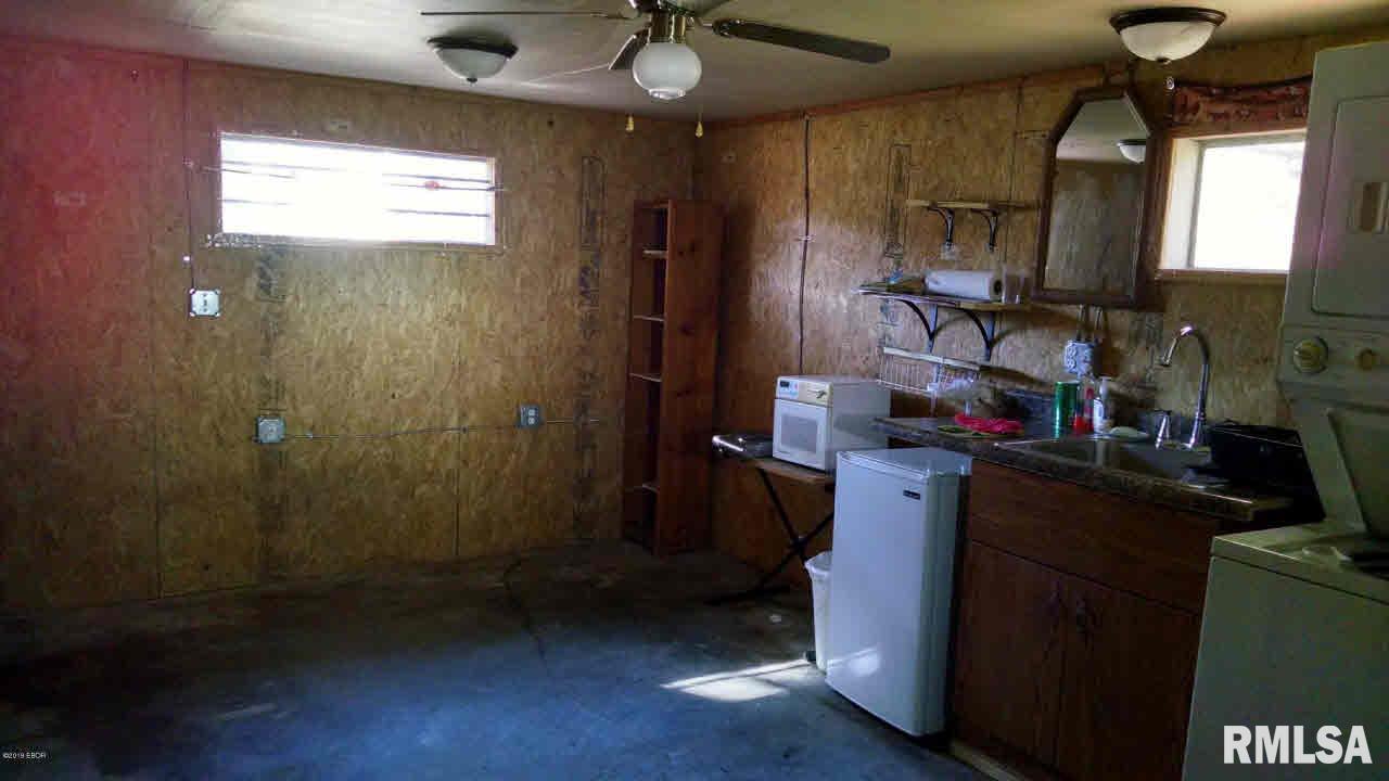 2003 Grange Hall Road Marion, IL 62959 - Photo 2 of 10