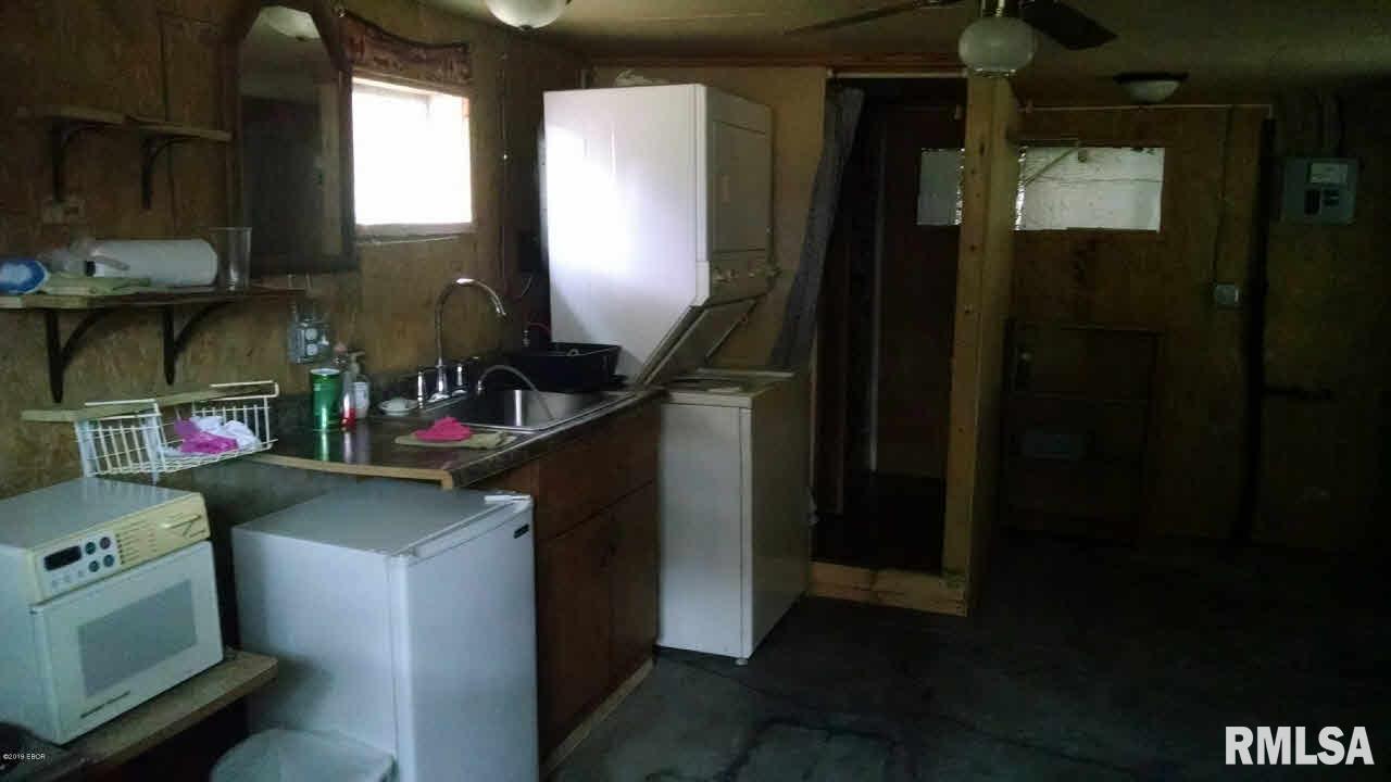 2003 Grange Hall Road Marion, IL 62959 - Photo 5 of 10