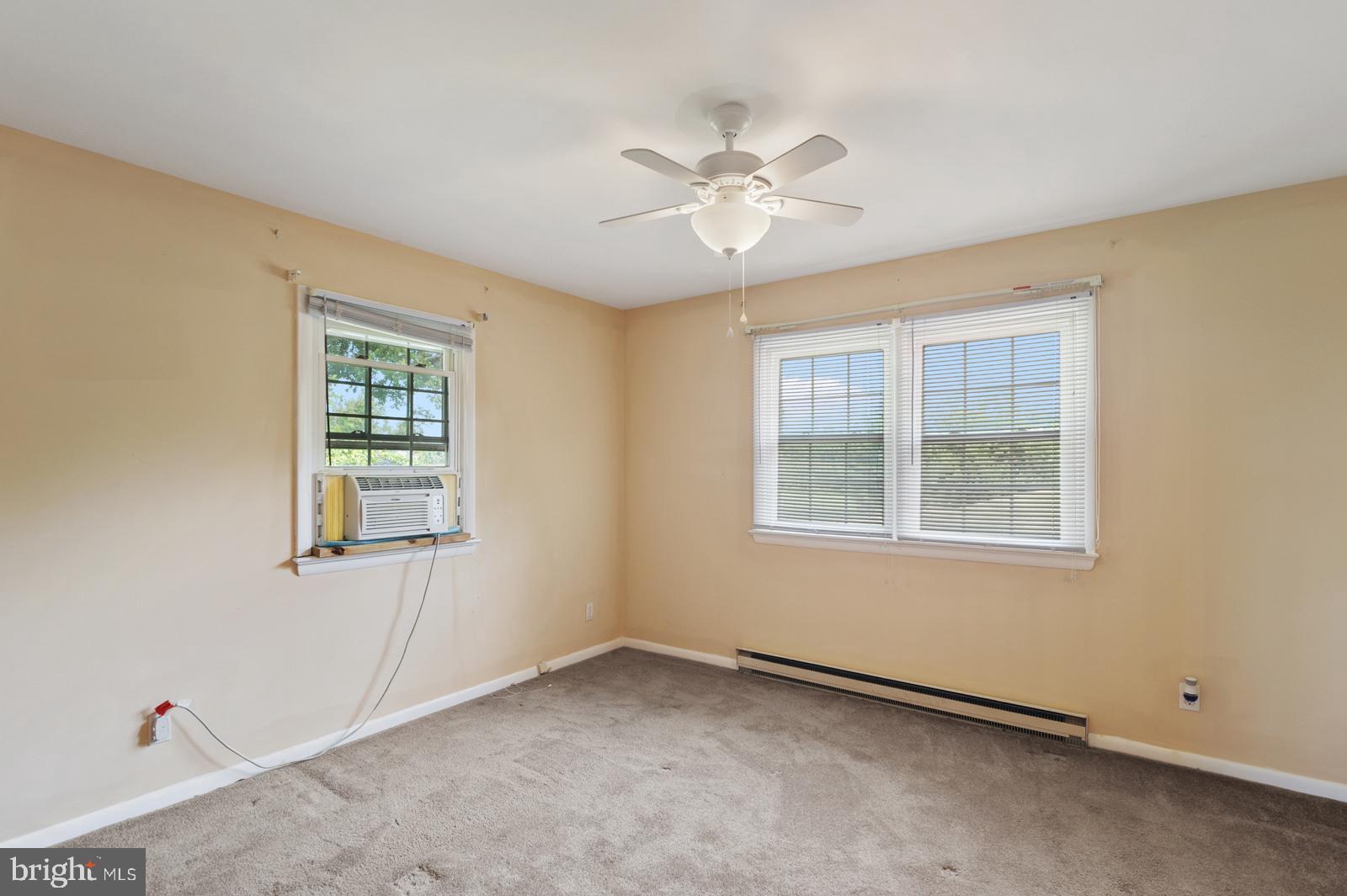 679 Pickering Beach Road Dover, DE 19901 - Photo 23 of 30 Master bedroom