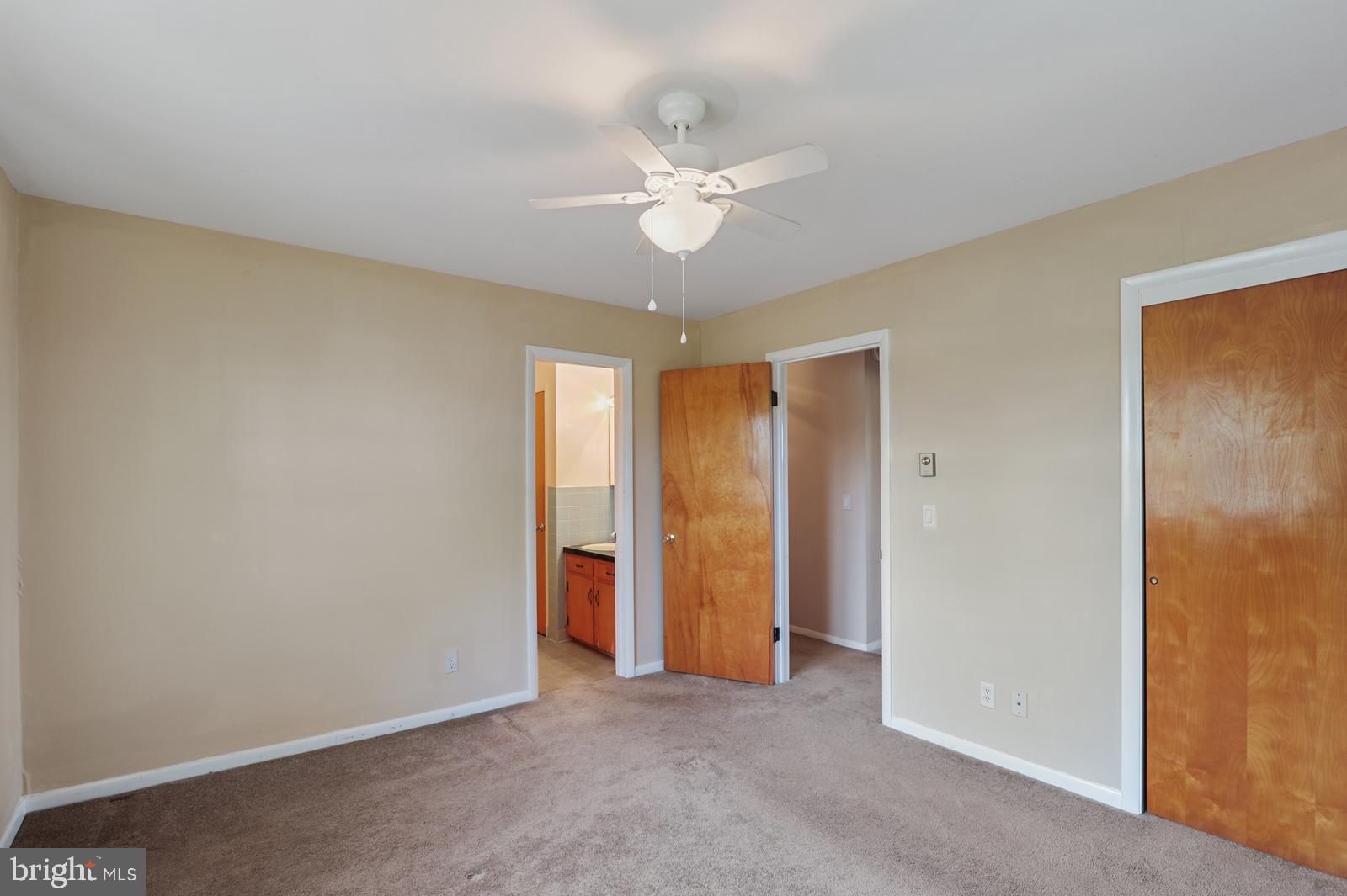 679 Pickering Beach Road Dover, DE 19901 - Photo 24 of 30 Master bedroom