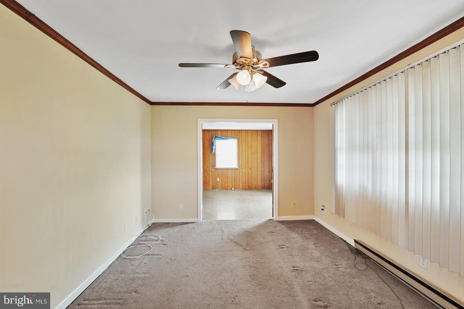 679 Pickering Beach Road Dover, DE 19901 - Photo 8 of 30 Living room