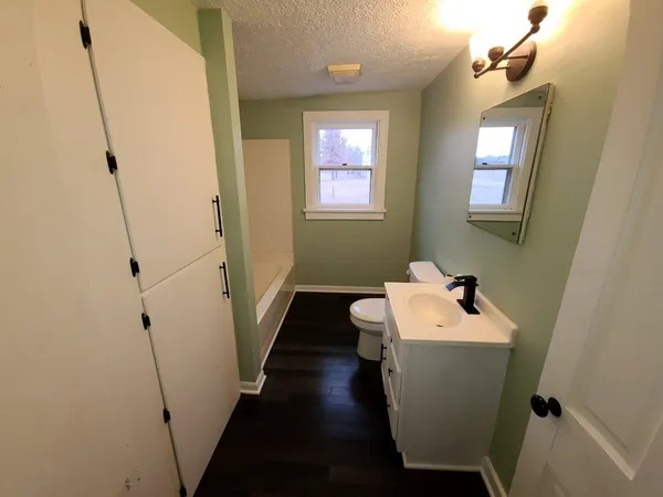 $139,000 | 1015 West 16th Street, Wellington, KS 67152