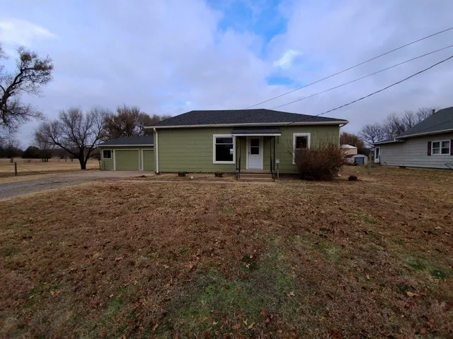 $139,000 | 1015 West 16th Street, Wellington, KS 67152