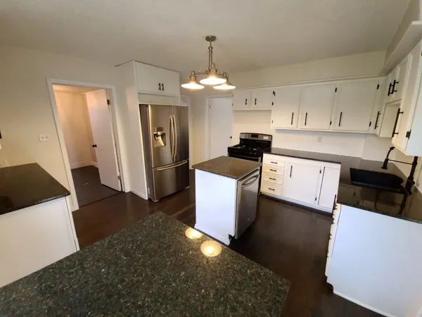 $139,000 | 1015 West 16th Street, Wellington, KS 67152