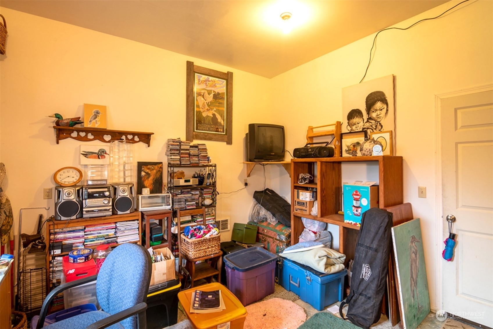 11 Condra Road Copalis Beach, WA 98535 - Photo 17 of 24 a view of gym equipment and children play room