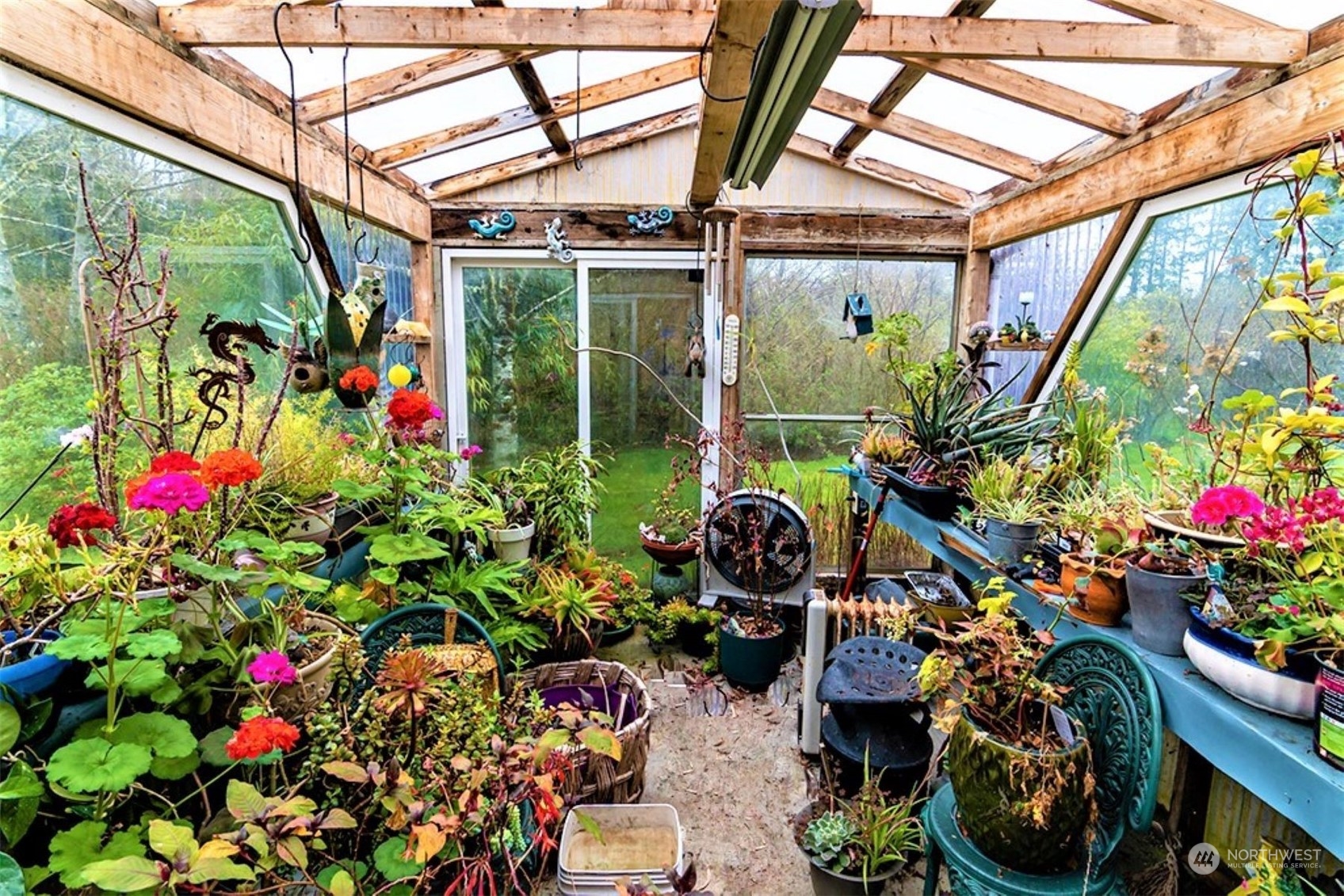 11 Condra Road Copalis Beach, WA 98535 - Photo 19 of 24 a view of a interior of the house