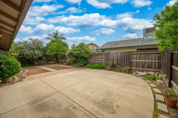 $465,000 | 2820 Finlandia Avenue, Modesto, CA 95358