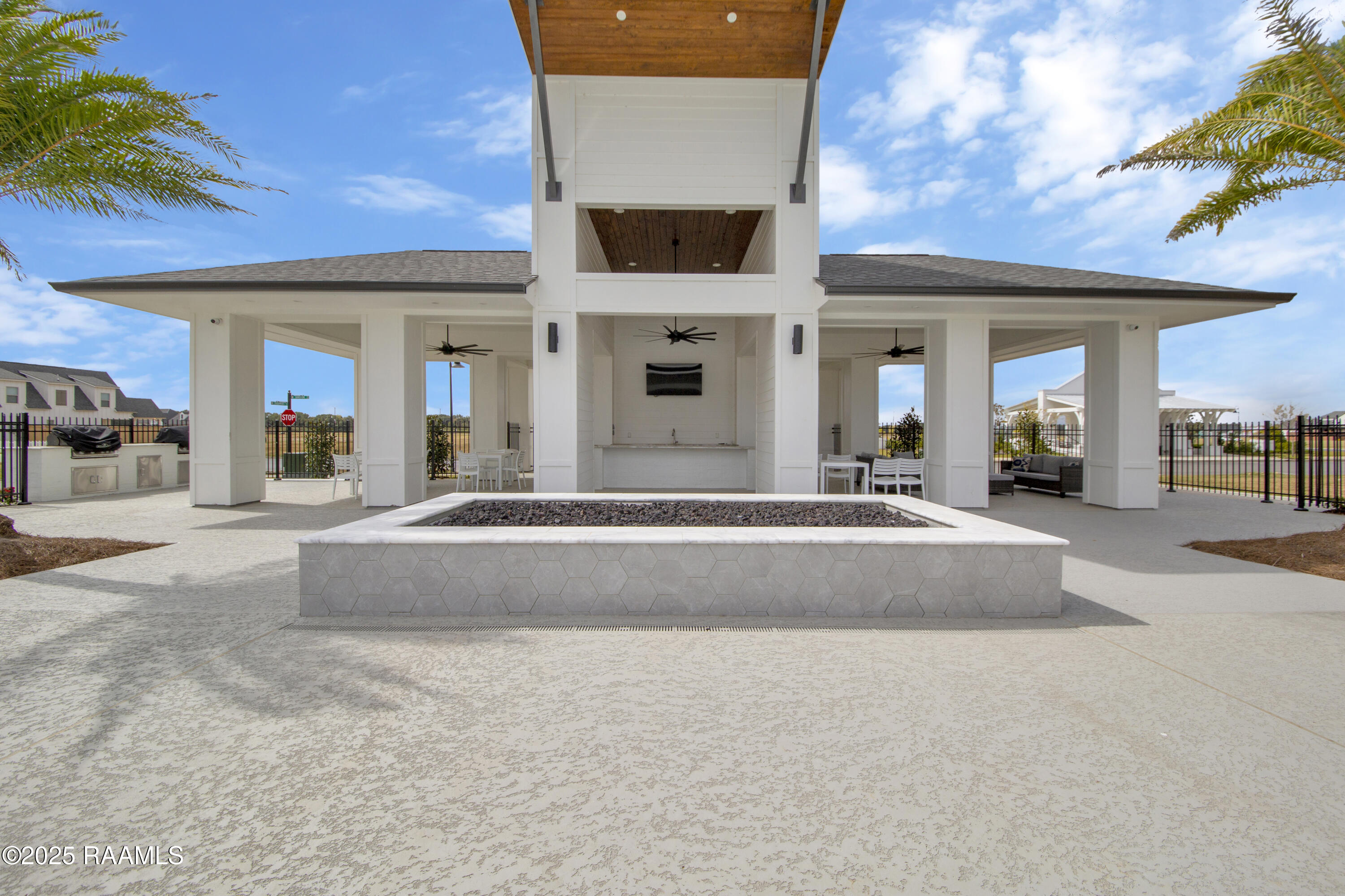 204 Keystone Drive Scott, LA 70583 - Photo 44 of 44 WestVillagePool-24