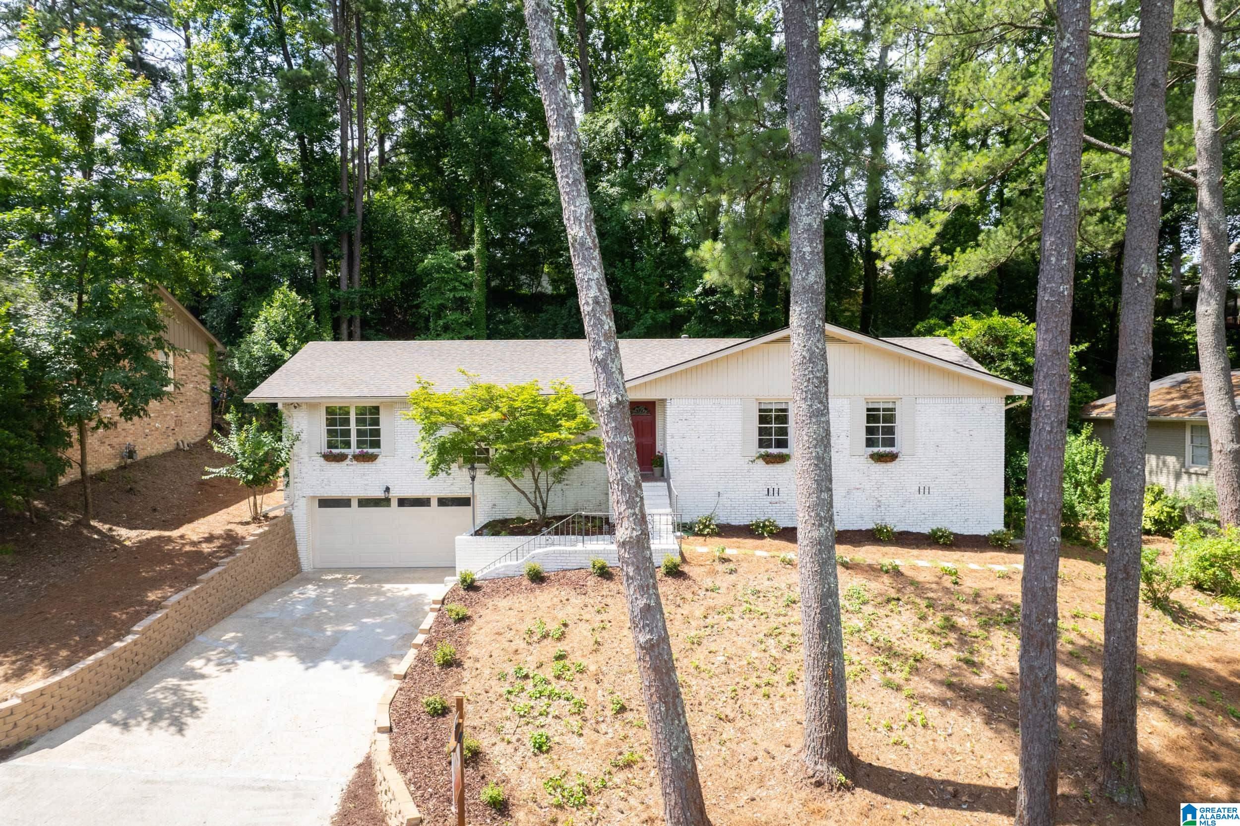 4117 Winston Way Birmingham, AL 35213 - Photo 8 of 69