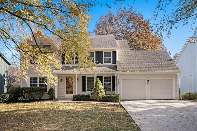 $435,000 | 8033 Hall Street, Lenexa, KS 66219