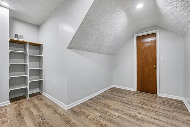 $435,000 | 8033 Hall Street, Lenexa, KS 66219