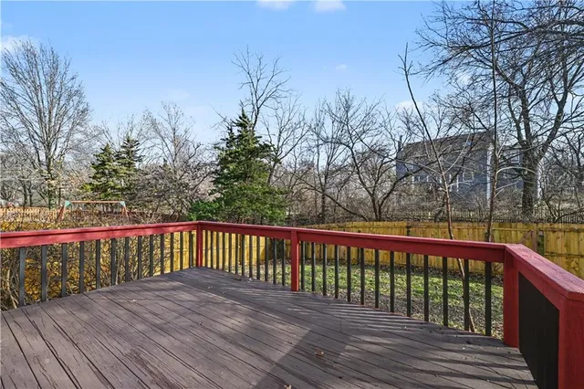 $435,000 | 8033 Hall Street, Lenexa, KS 66219