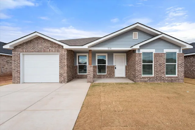$204,000 | 514 East 23rd Street, Wolfforth, TX 79382