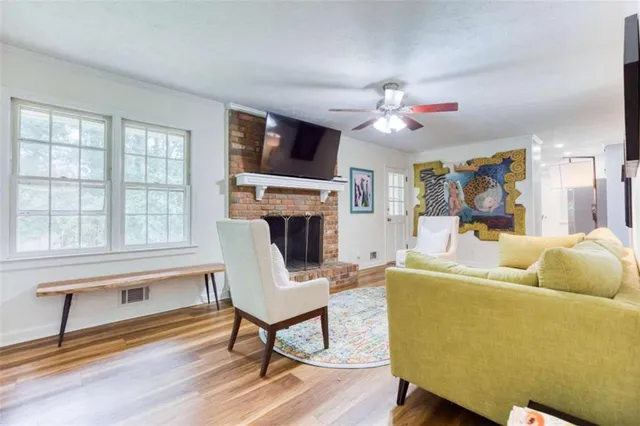 $389,900 | 2173 Timber Lane, Snellville, GA 30078